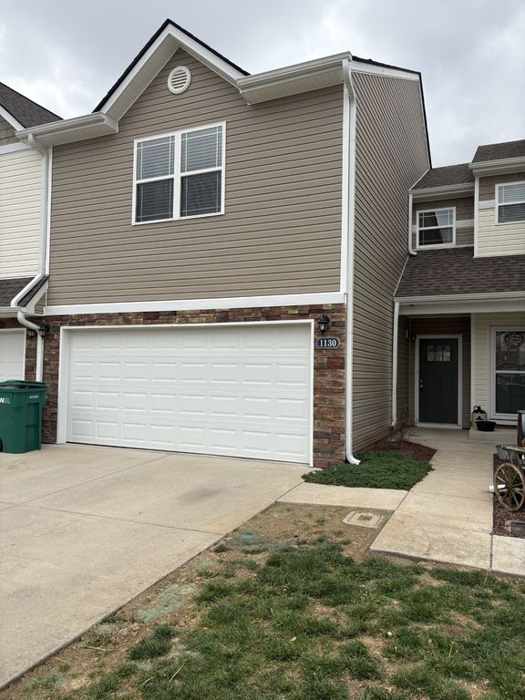 1130 Somerset Springs Dr, Spring Hill, TN 37174