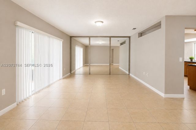 1060 N Douglas Rd, Pembroke Pines, FL 33024