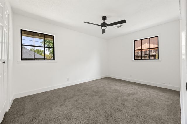 608 Lloyd Drive, Baytown, TX 77521