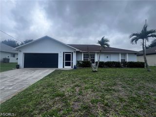 1306 SW 11th ST, Cape Coral, FL 33991