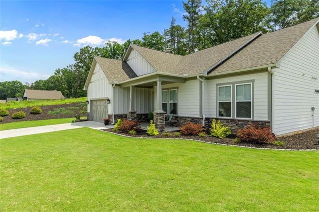 203 Linger Longer Drive, Ellijay, GA 30540