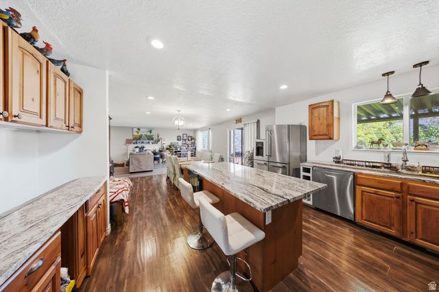4256 S 1100 W, Riverdale, UT 84405