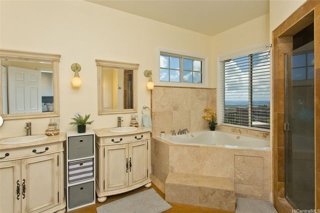 92-313 Hookili Place, Kapolei, HI 96707