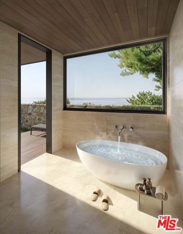 11624 Ellice Street, Malibu, CA 90265