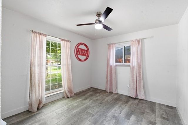 714 S Deerfield Circle, Arlington, TX 76015