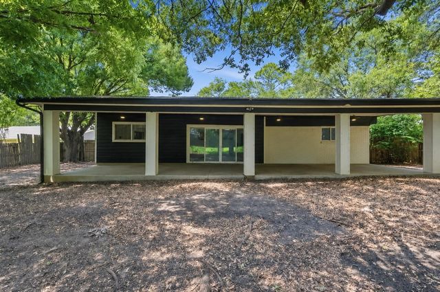 714 S Deerfield Circle, Arlington, TX 76015