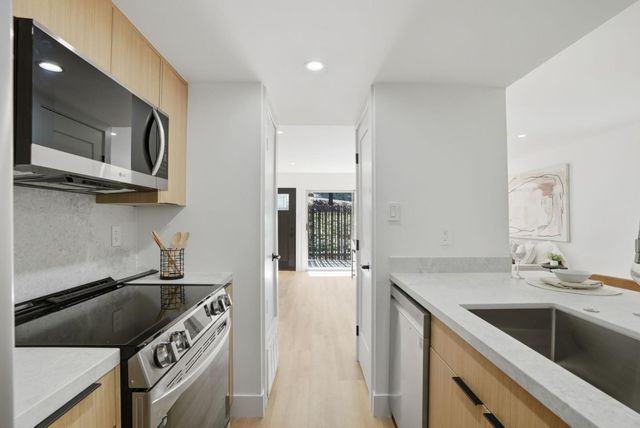 5442 Roundtree Court A, Concord, CA 94521