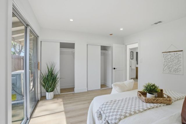 5442 Roundtree Court A, Concord, CA 94521