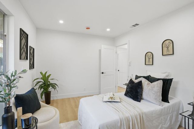 5442 Roundtree Court A, Concord, CA 94521