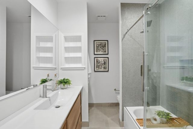 5442 Roundtree Court A, Concord, CA 94521