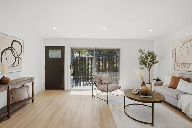 5442 Roundtree Court A, Concord, CA 94521