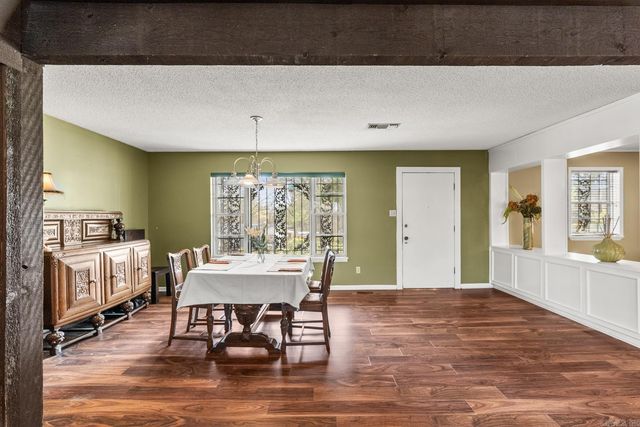 7510 Briarwood Drive, Little Rock, AR 72205