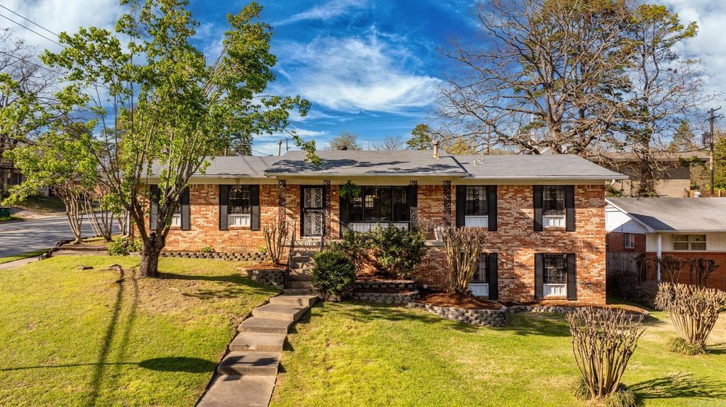 7510 Briarwood Drive, Little Rock, AR 72205