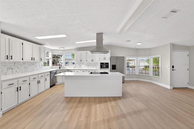 3009 MANATEE ROAD, Tavares, FL 32778