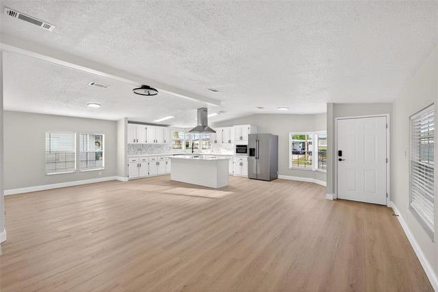 3009 MANATEE ROAD, Tavares, FL 32778