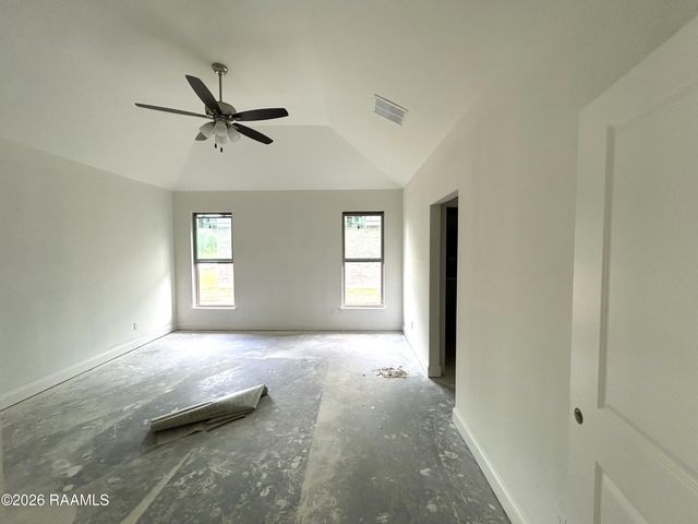 201 Central Village Way, Youngsville, LA 70592