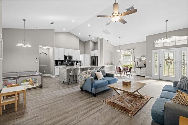 14751 YELLOW PINE LANE, Clermont, FL 34711