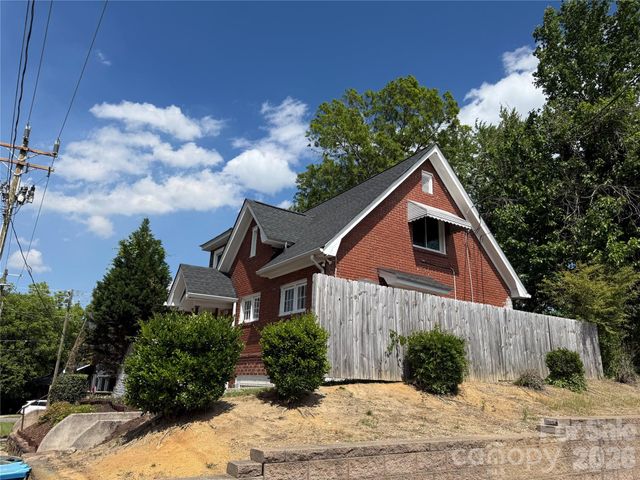 125 N Caldwell Street, Salisbury, NC 28144