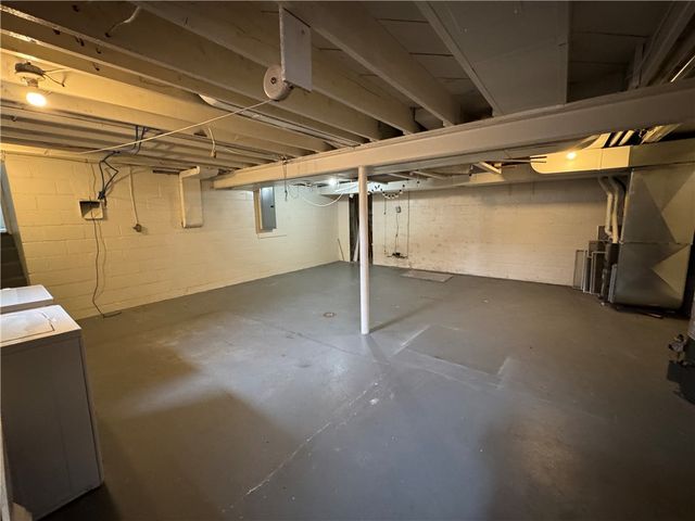 113 GREENHILL DR, Twp Of But Nw, PA 16001