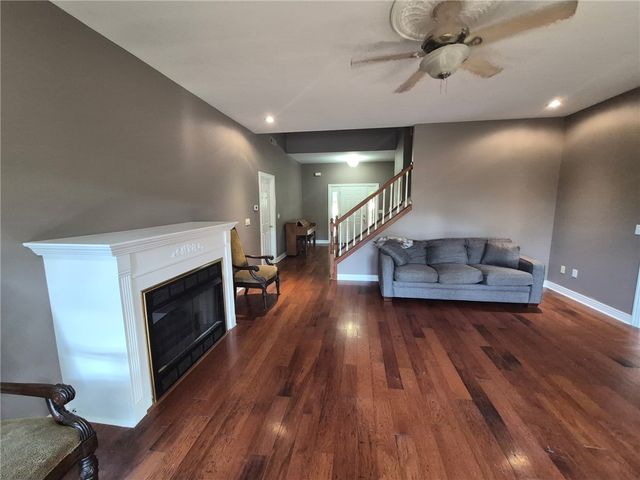 11016 N Highway 170, Farmington, AR 72730
