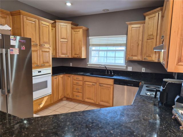 11016 N Highway 170, Farmington, AR 72730