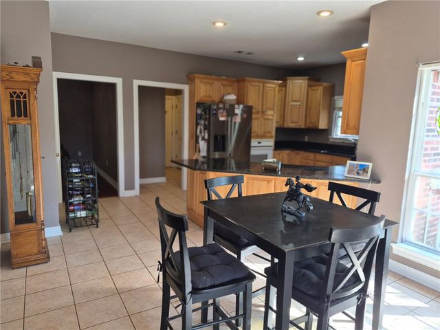 11016 N Highway 170, Farmington, AR 72730