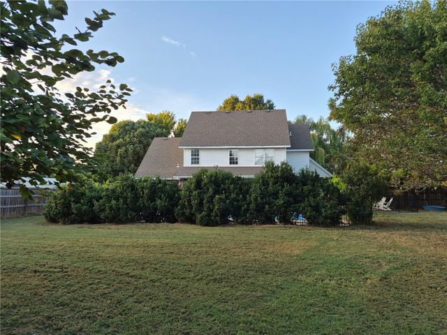 11016 N Highway 170, Farmington, AR 72730