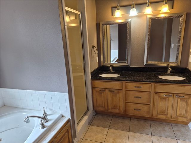11016 N Highway 170, Farmington, AR 72730