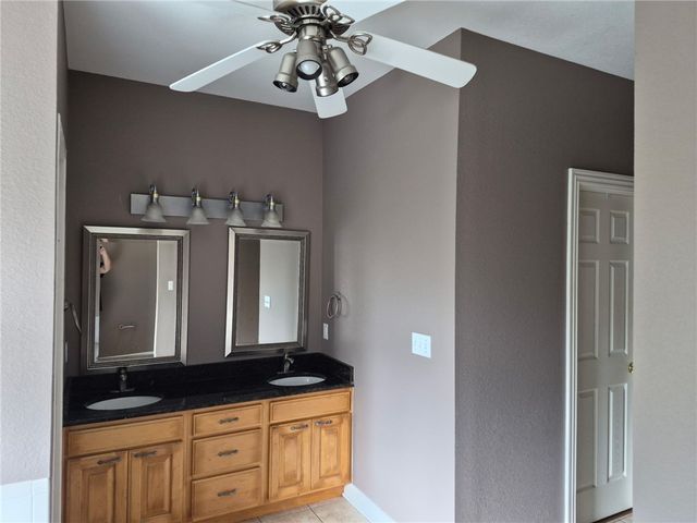 11016 N Highway 170, Farmington, AR 72730