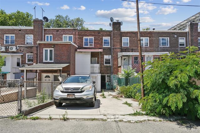 3223 76th Street, East Elmhurst, NY 11370