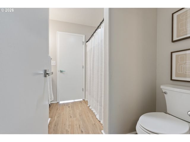 12911 Ne PRESCOTT Dr, Portland, OR 97230