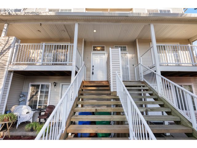 12911 Ne PRESCOTT Dr, Portland, OR 97230