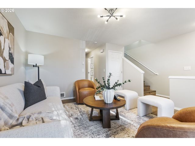 12911 Ne PRESCOTT Dr, Portland, OR 97230