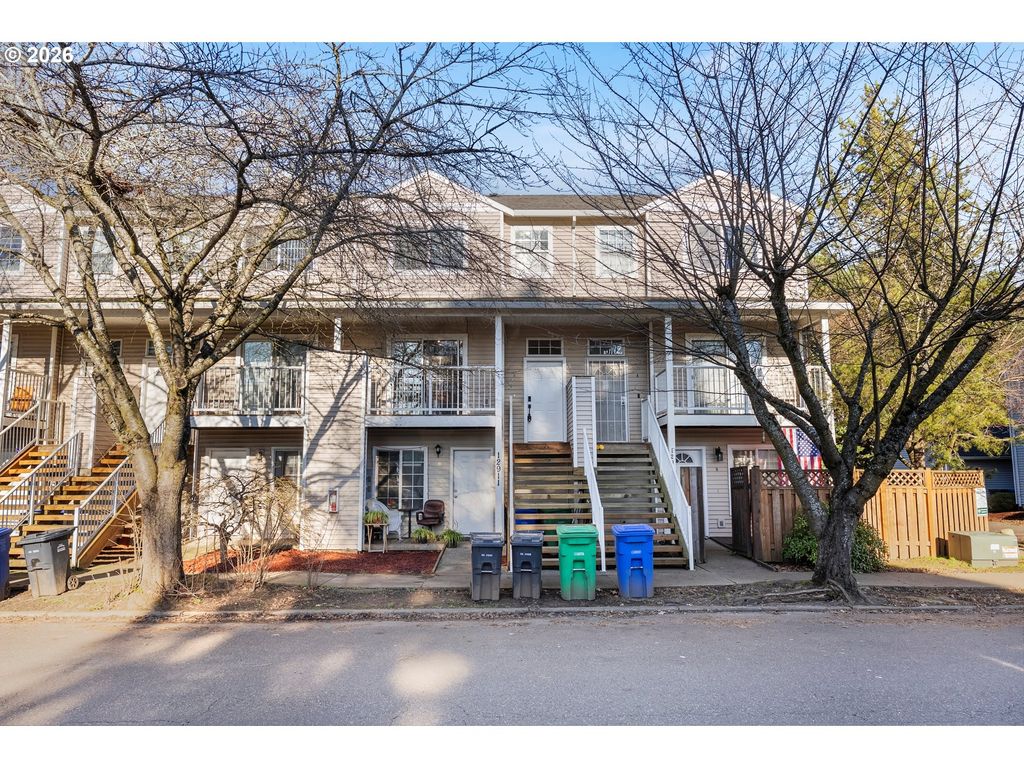 12911 Ne PRESCOTT Dr, Portland, OR 97230