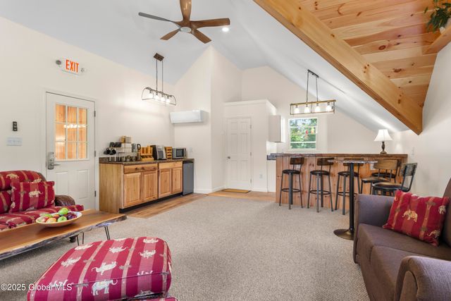 3093 Us Highway 9, Valatie, NY 12184