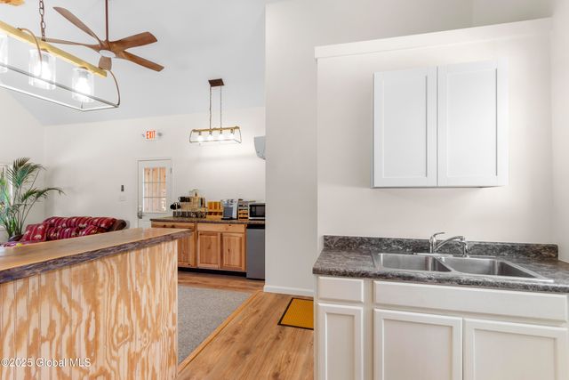 3093 Us Highway 9, Valatie, NY 12184