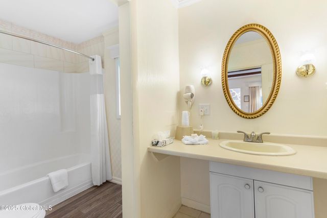 3093 Us Highway 9, Valatie, NY 12184