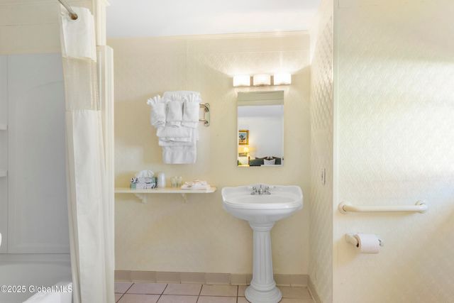 3093 Us Highway 9, Valatie, NY 12184