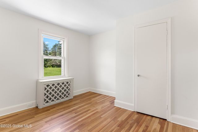 3093 Us Highway 9, Valatie, NY 12184