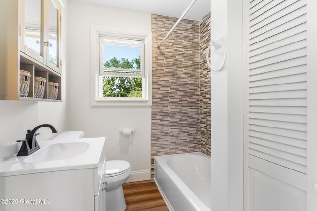 3093 Us Highway 9, Valatie, NY 12184