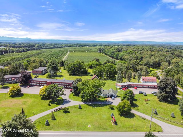 3093 Us Highway 9, Valatie, NY 12184