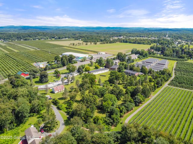 3093 Us Highway 9, Valatie, NY 12184