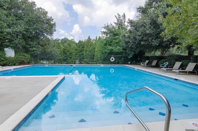 16445 Long Lake Dr, Prairieville, LA 70769