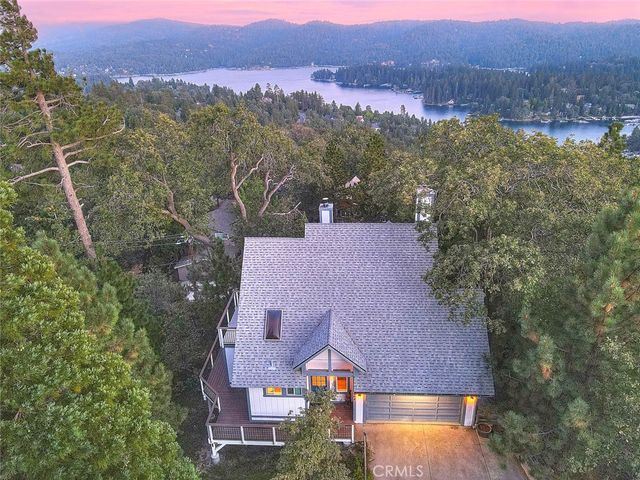27684 St Bernard, Lake Arrowhead, CA 92352