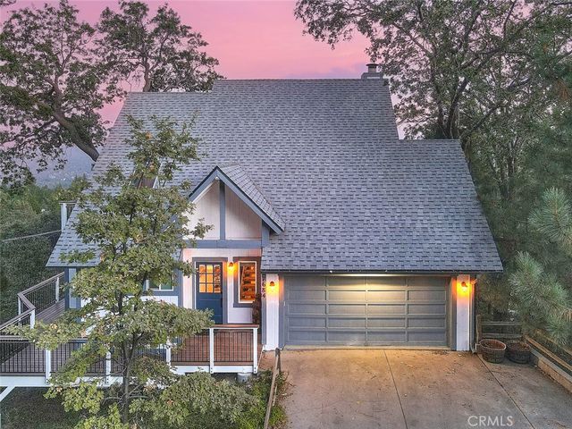 27684 St Bernard, Lake Arrowhead, CA 92352