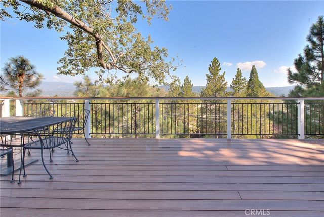 27684 St Bernard, Lake Arrowhead, CA 92352