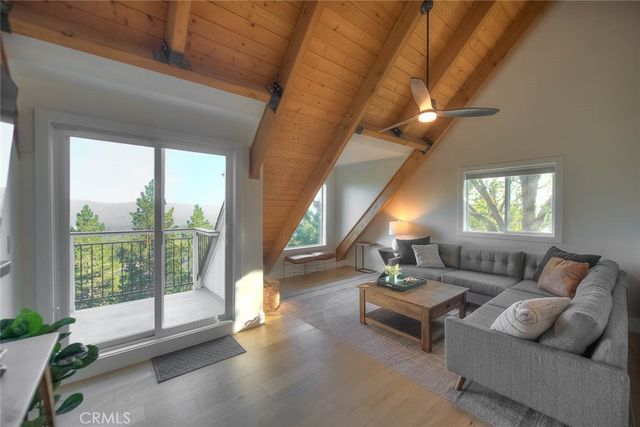 27684 St Bernard, Lake Arrowhead, CA 92352