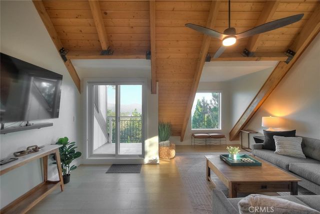 27684 St Bernard, Lake Arrowhead, CA 92352