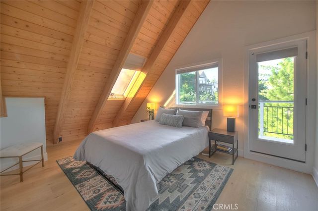 27684 St Bernard, Lake Arrowhead, CA 92352