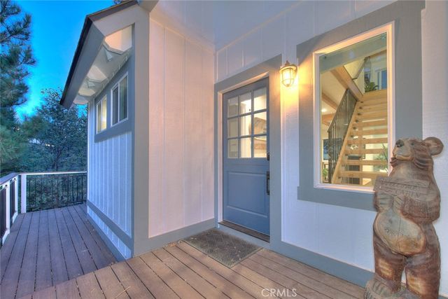 27684 St Bernard, Lake Arrowhead, CA 92352